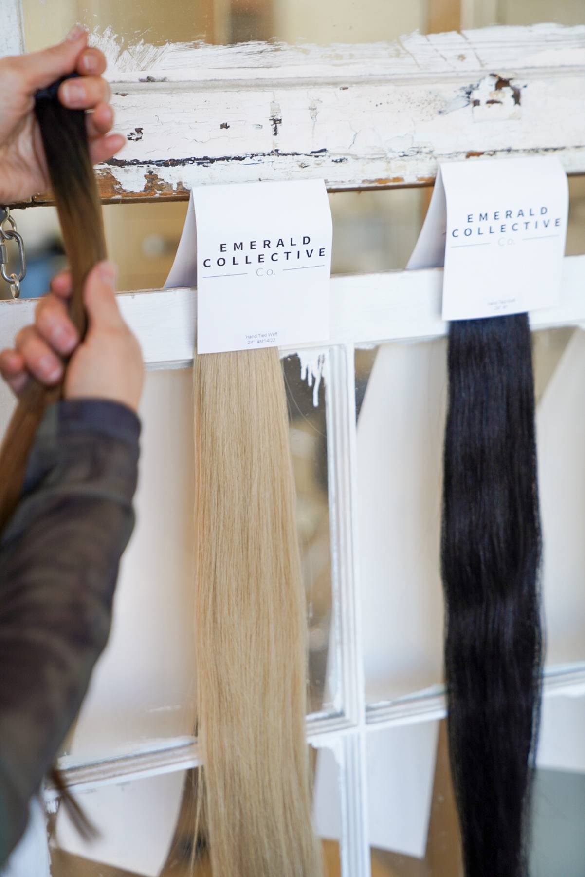 Handtied Weft Extensions - #M6/22 20g x 4 wefts 80g 22in